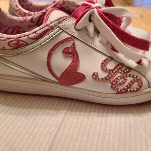 Walking shoes Size 8.5 White/Pink